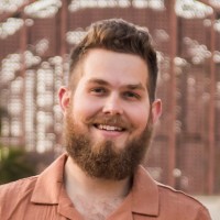 Brett Husa, Pe