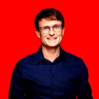 Daniel Neubecker