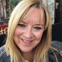 Susan Dewar