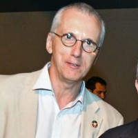 Hernán König Besa