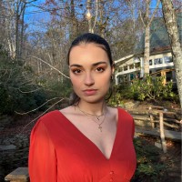 Chloe Morales, Student Iida