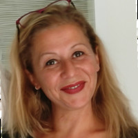 Leila Kherfi