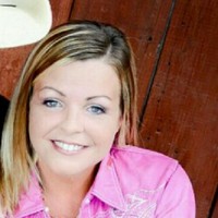 Kristi Graves Bowen, Cam