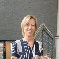 Elke Deringer