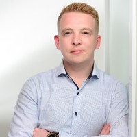 Timo Dienelt