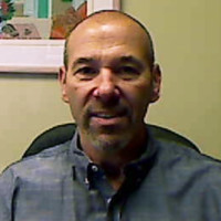 Howard Thau