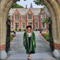 Dr Steph Bradbeer