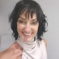 Andrea Dix