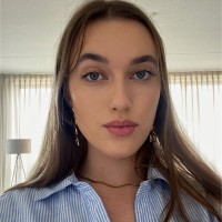 Larissa Hage