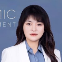 Evelyn Li