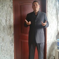 Danny H.