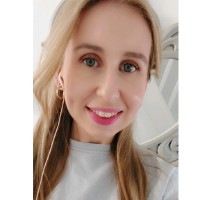 Danni Lewis