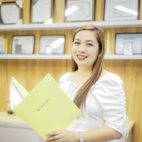Jasmin J. Revilla