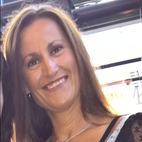 Tracey Hull