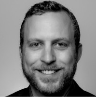 Dr. Martin Dold