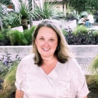 Amanda Sellnow