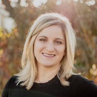 Kinlee Deppe, Mba
