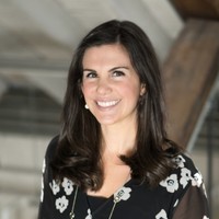 Shannon Mastro, Aia
