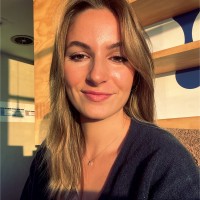 Sinem Ö.