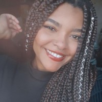 Caroline Macedo Correa Nunes