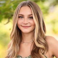 Phoebe Nola