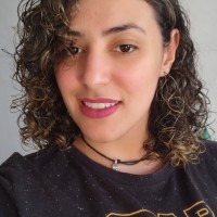 Luiza Bezerra