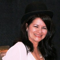 MAYRA SHAW