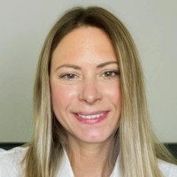 Kari Amos (Drouhard)