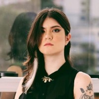 Simone Guimarães