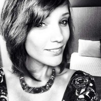 Leanne Paris