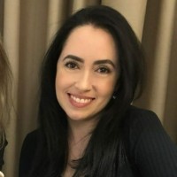 Caroline Regina Silva