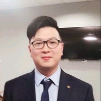 费家隆