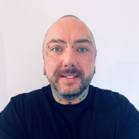 Stephen Worthington