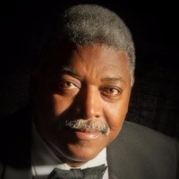 Robert Devaughn