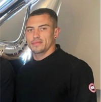 Elliott White