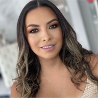 ISABEL VELASTEGUI MOLINA