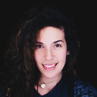 Elise Akin