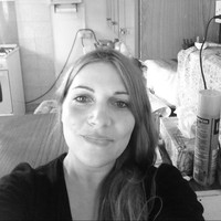 Elizabeth Petrides
