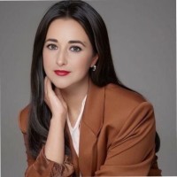 Cristina C.