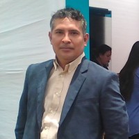 Joseph León S