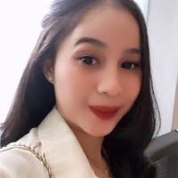 Debby Tarlinasya