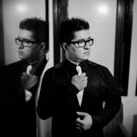 Cyro Benitez