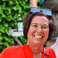 Gina Laere