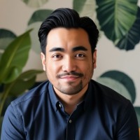Gian Reyes