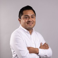 Julio César Pucheta Flores