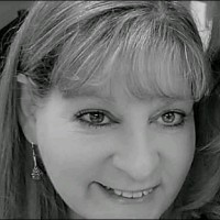 Sandra Dalton