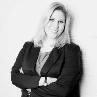 Dr. Laura Rebernik
