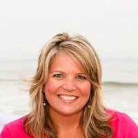 Lori Barnes, Mba