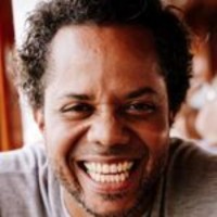 Andrés Moore