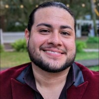 Mauricio F.